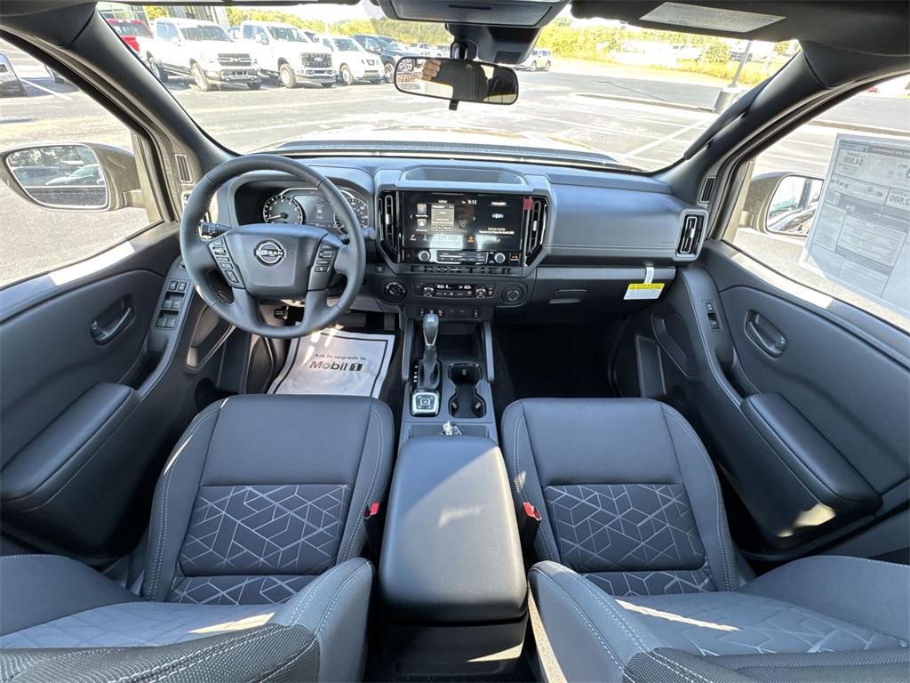2026 Nissan Frontier SV photo 21