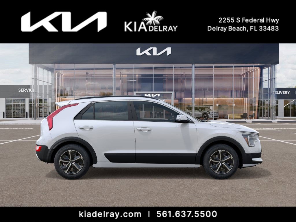 2025 Kia Niro EX photo 4