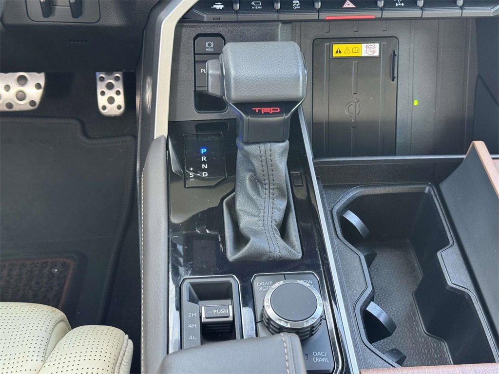 2022 Toyota Tundra 1794 Edition CrewMax photo 5