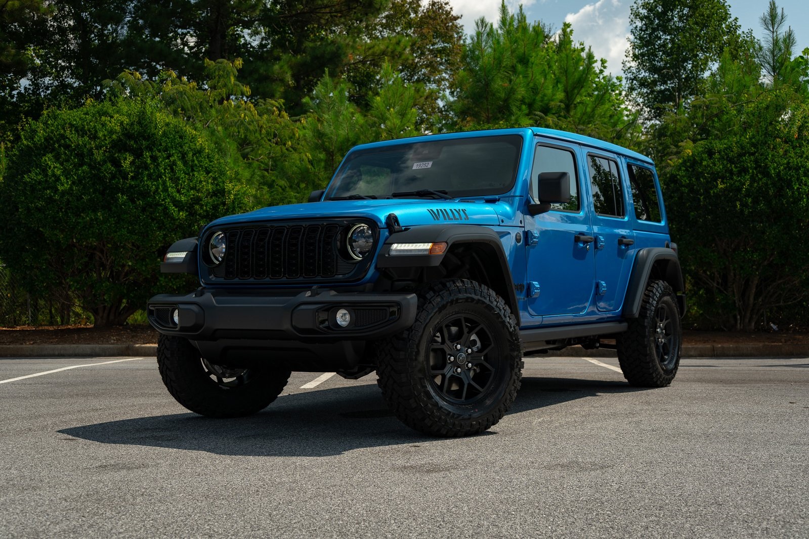 2025 Jeep Wrangler 4-Door Willys's photo