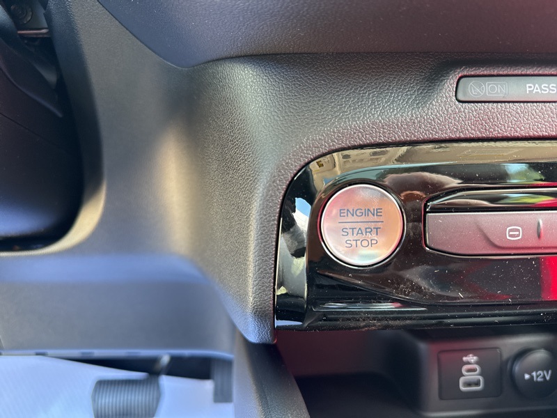 2025 Ford Escape Plug-In Hybrid Base photo 28