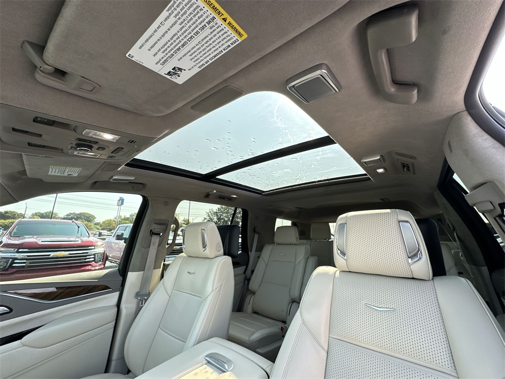 2024 Cadillac Escalade Premium Luxury Platinum photo 19