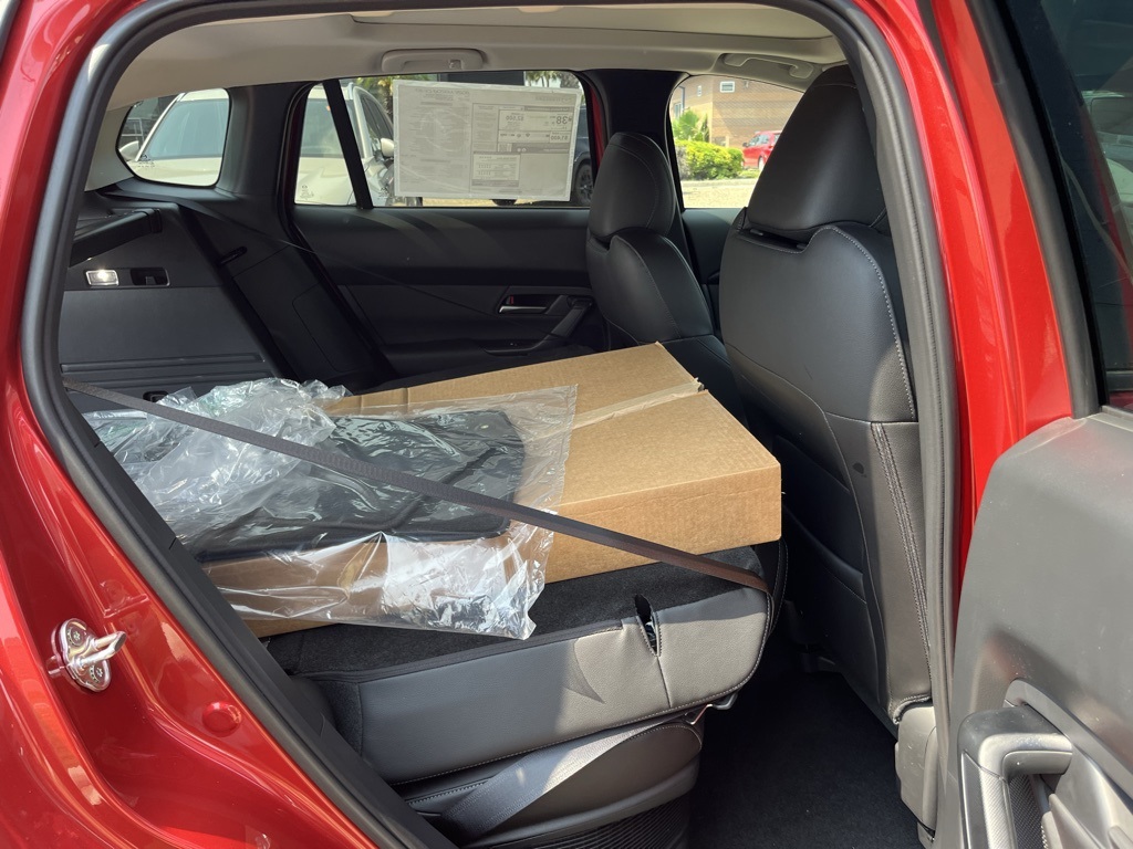 2025 Mazda CX-50 Premium photo 13