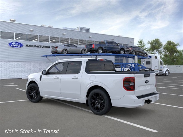 2025 Ford Maverick photo 2