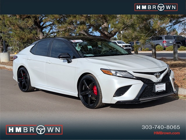 2018 Toyota Camry XSE's photo