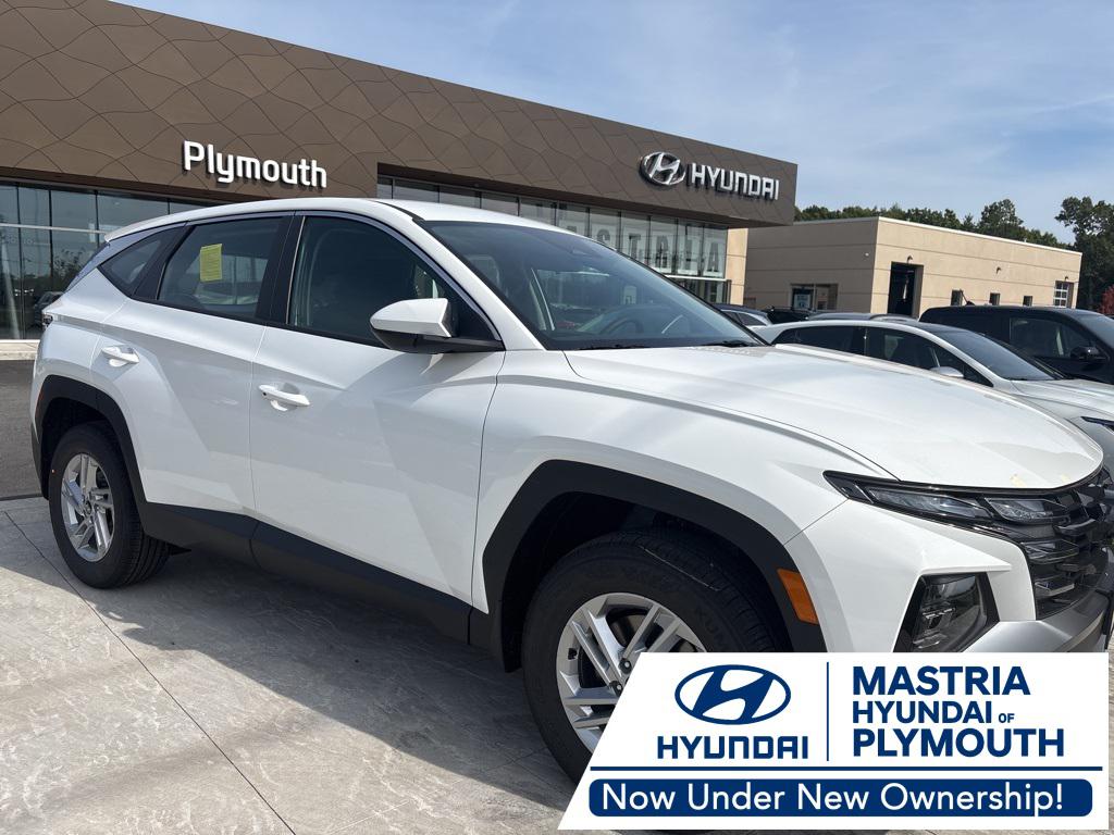 2026 Hyundai Tucson SE's photo