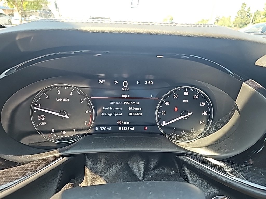 2023 Buick Envision Essence photo 3