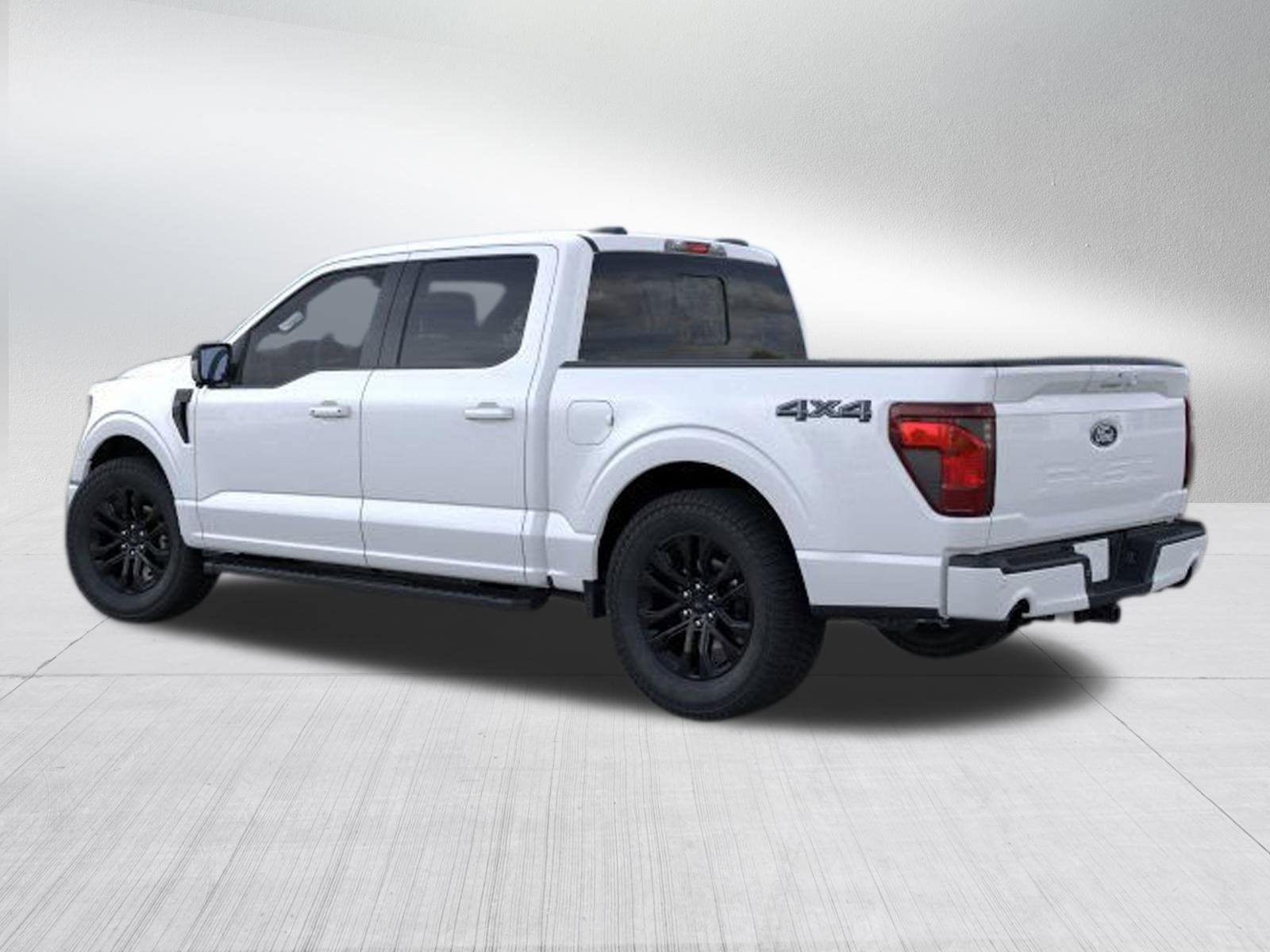 2025 Ford F-150 XLT photo 6