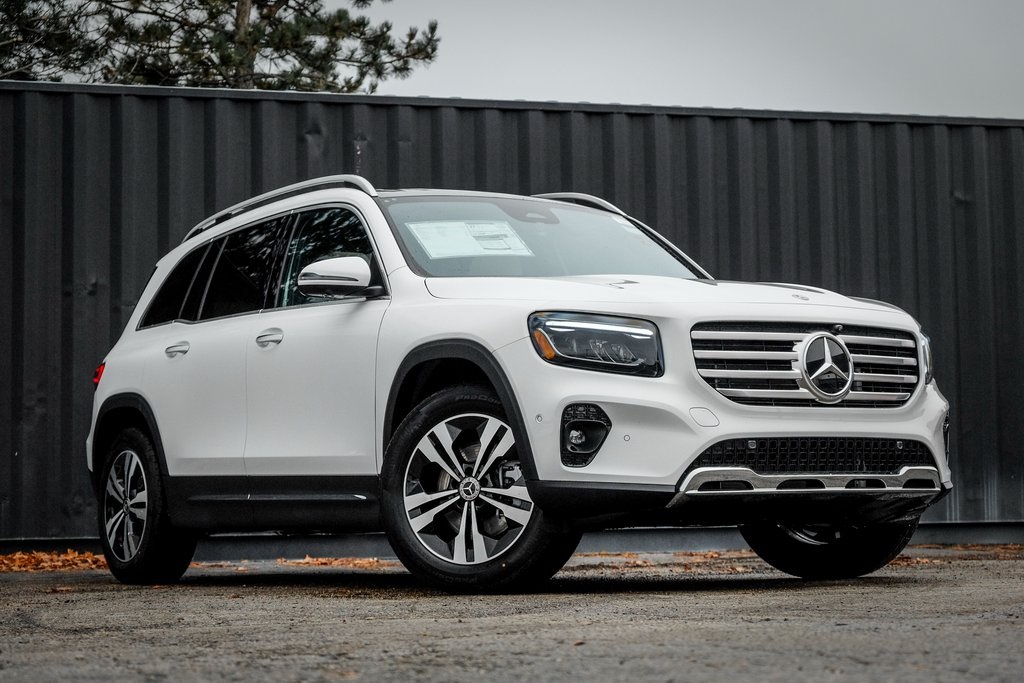 2026 Mercedes-Benz GLB GLB 250's photo