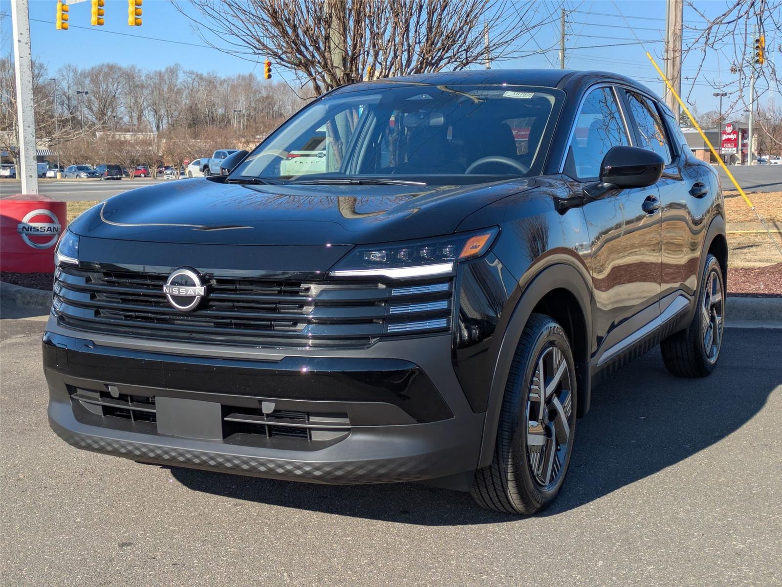 2025 Nissan Kicks