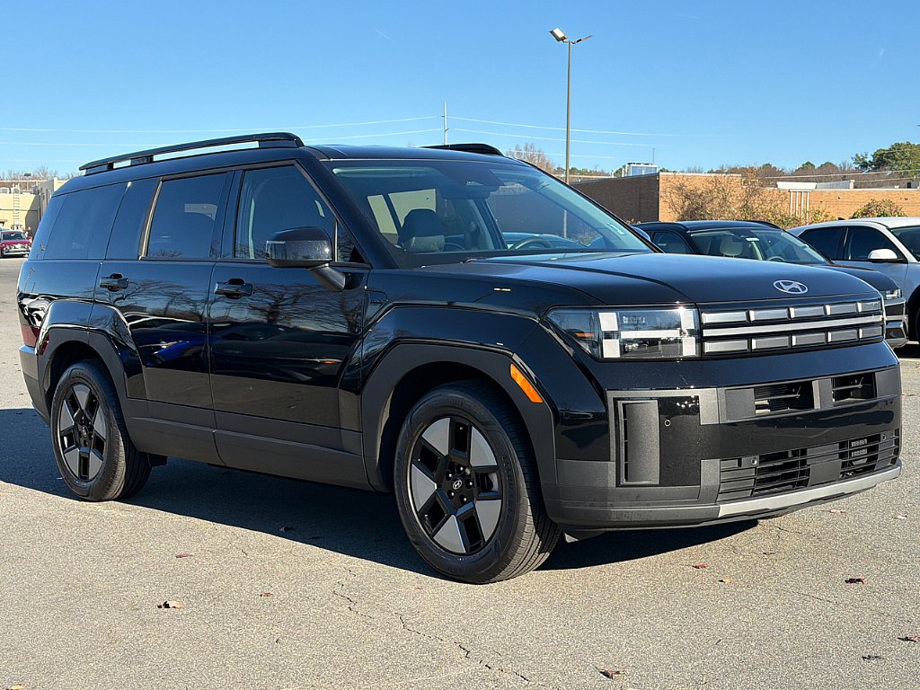 2025 Hyundai Santa Fe SEL photo 3