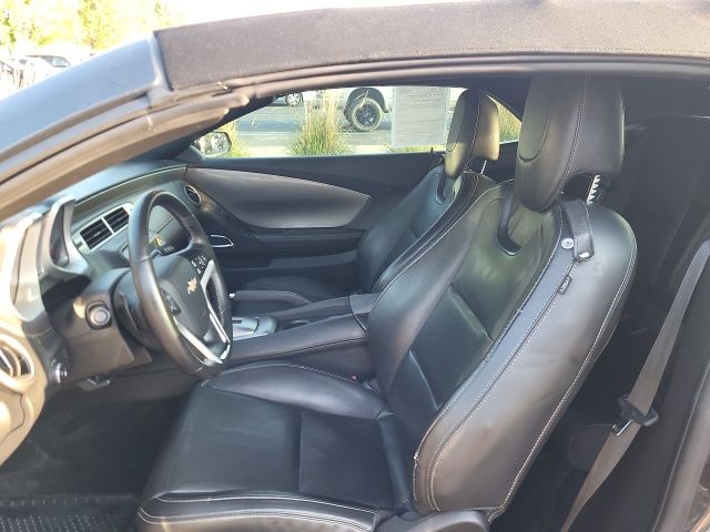 2015 Chevrolet Camaro 2LT photo 9