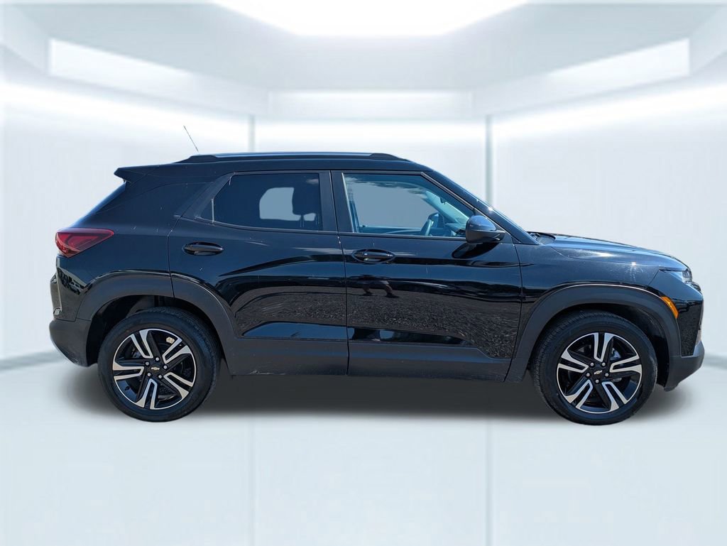 2023 Chevrolet Trailblazer LT photo 6