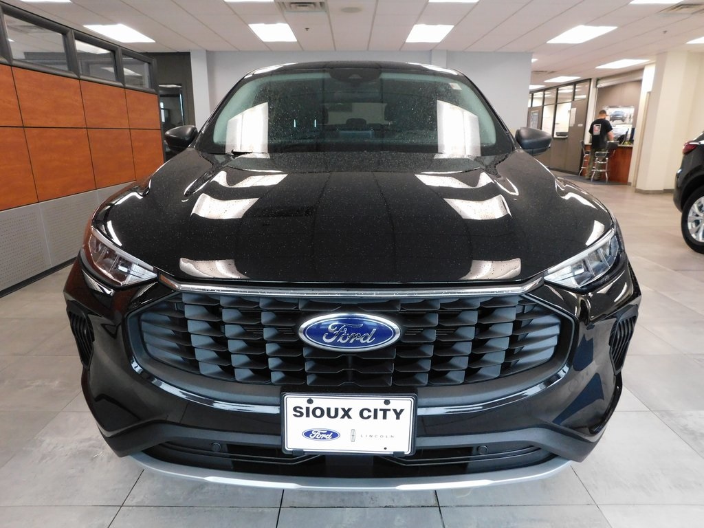 2023 Ford Escape Active photo 3