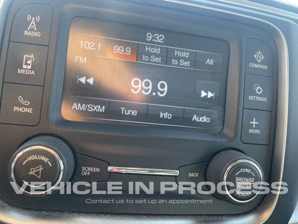 2019 Ram 1500 Classic SLT photo 13