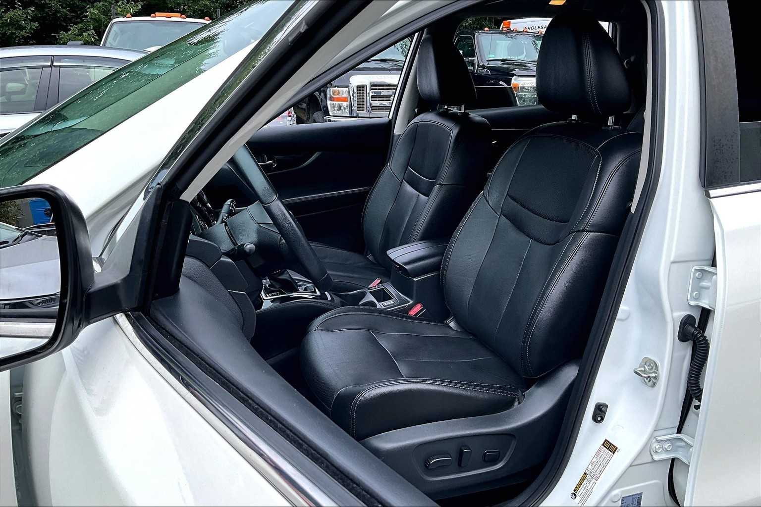 2019 Nissan Rogue SL photo 7
