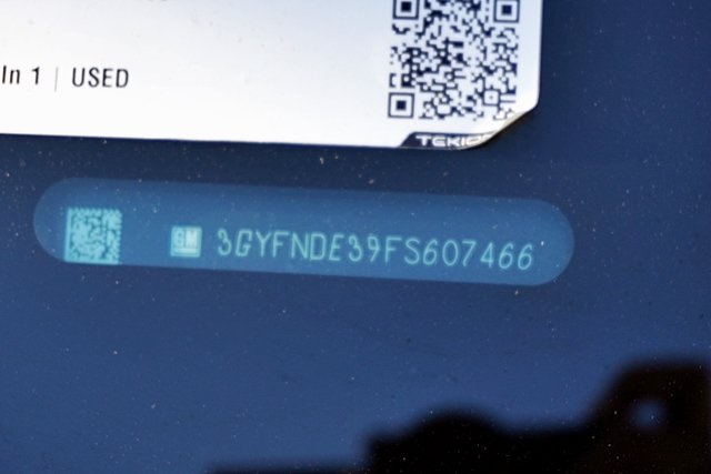 Used 2015 White Cadillac Premium image 35