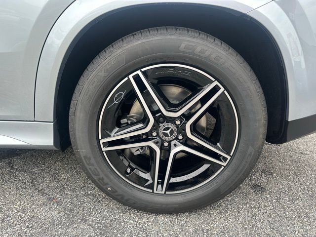 2026 Mercedes Benz GLE 450 4MATIC photo 11