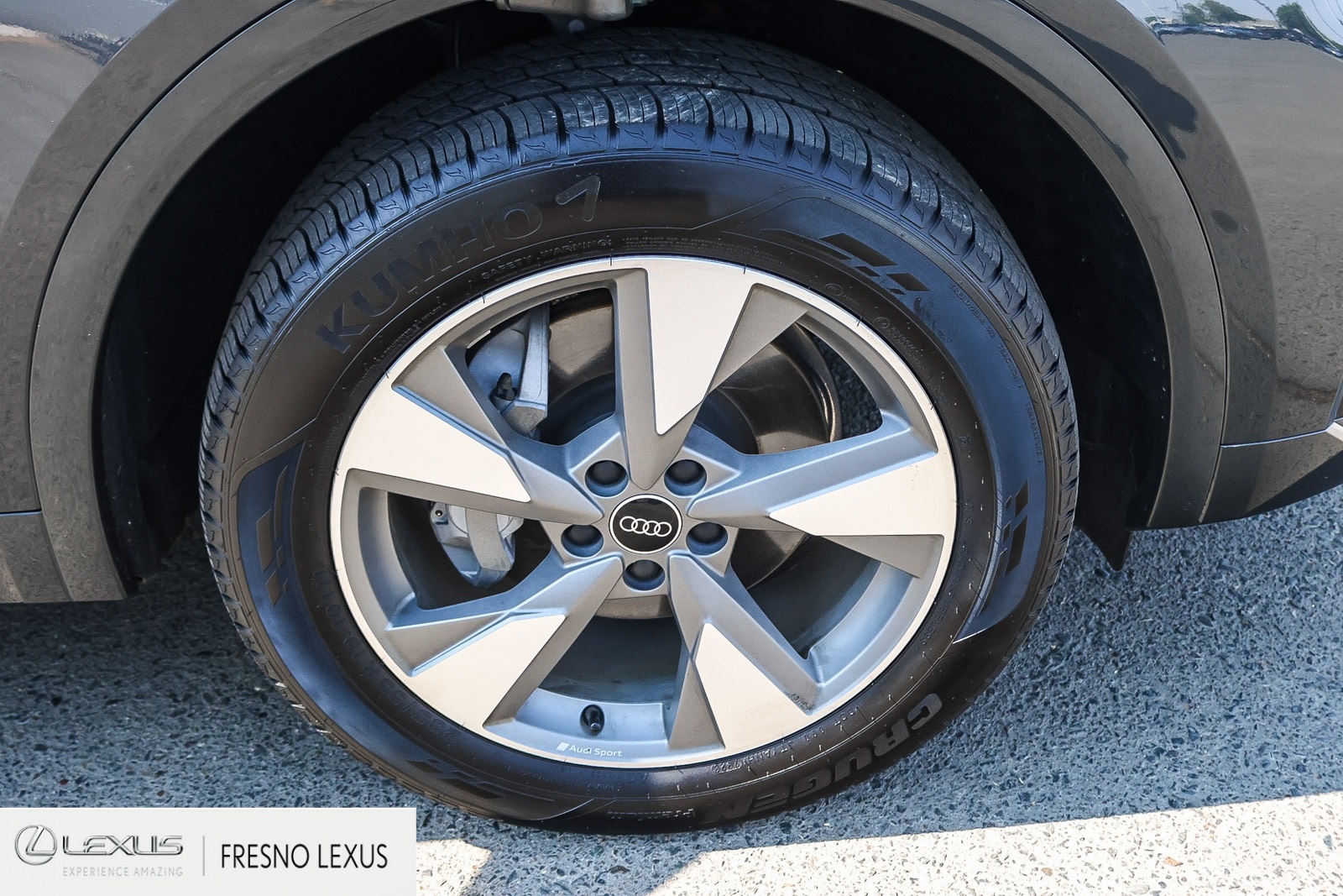 2023 Audi Q5 40 Premium photo 9