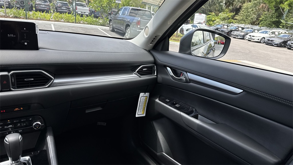 2025 Mazda CX-5 2.5 Select photo 15