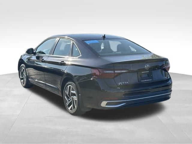 2024 Volkswagen Jetta 1.5T SEL photo 5