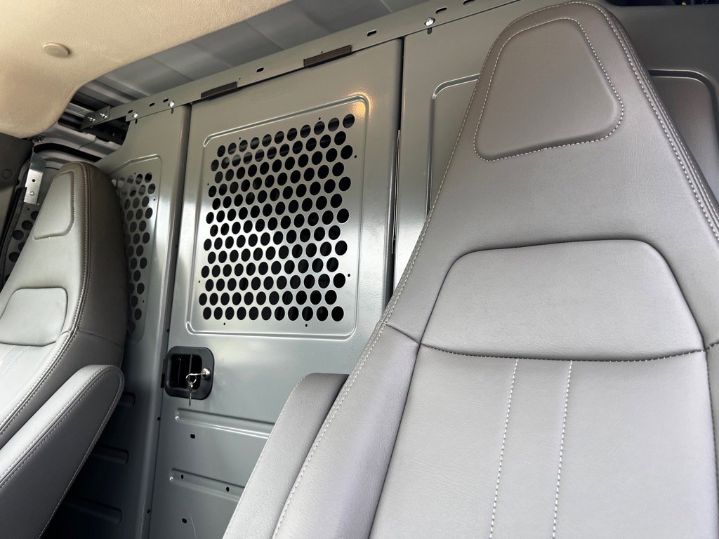 2025 Gmc Savana Cargo 2500 photo 12