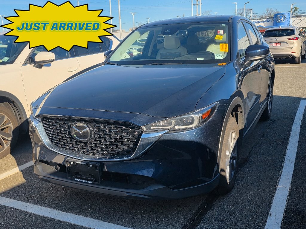 2023 Mazda CX-5 S Preferred package's photo