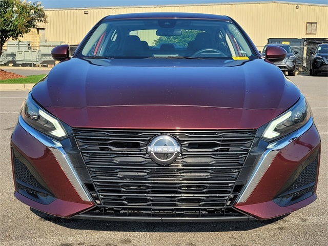 2023 Nissan Altima 2.5 SV photo 5