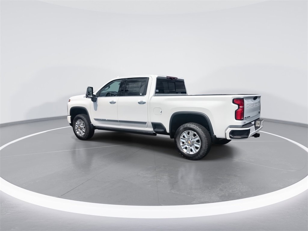 2025 Chevrolet Silverado 2500HD High Country photo 6