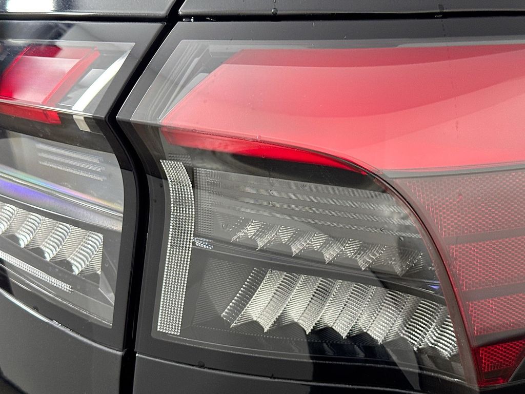 2025 Infiniti QX80 Sensory photo 27