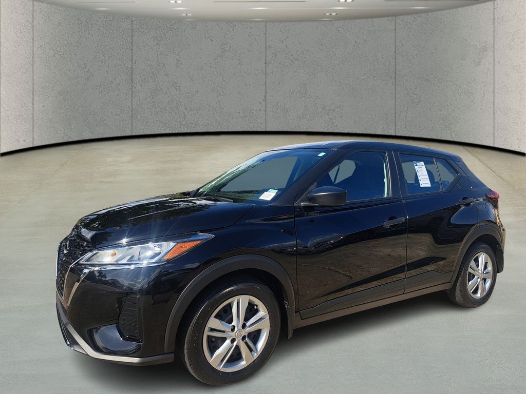 2024 Nissan Kicks S