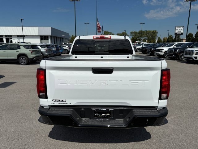 2025 Chevrolet Colorado LT photo 5