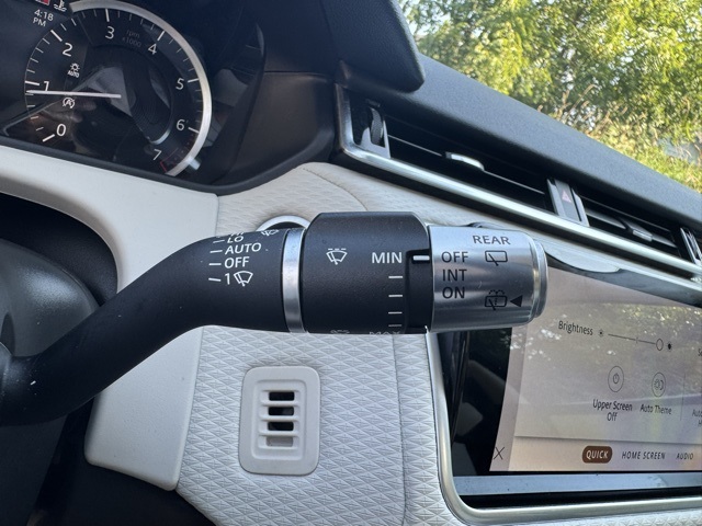 2022 Land Rover Range Rover Velar S photo 16