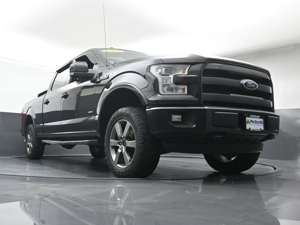 2015 Ford F-150 XLT photo 21