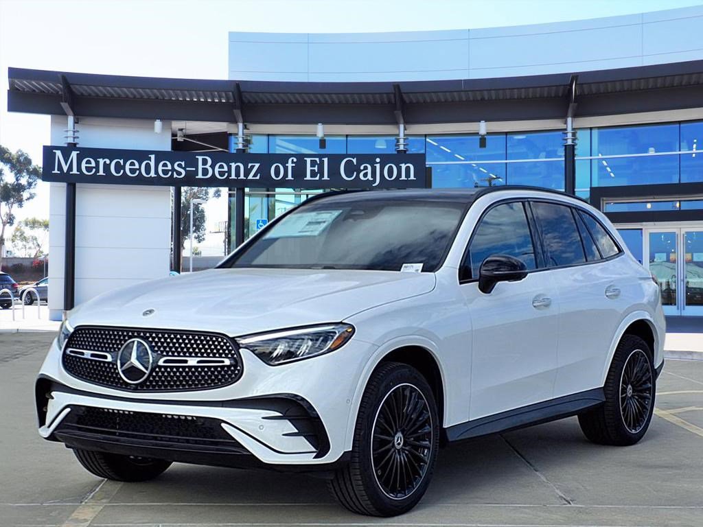 2026 Mercedes-Benz GLC Base's photo
