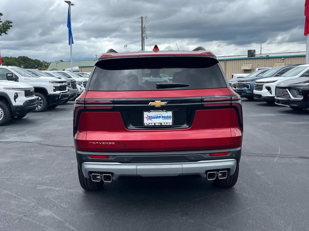 2026 Chevrolet Traverse photo 6