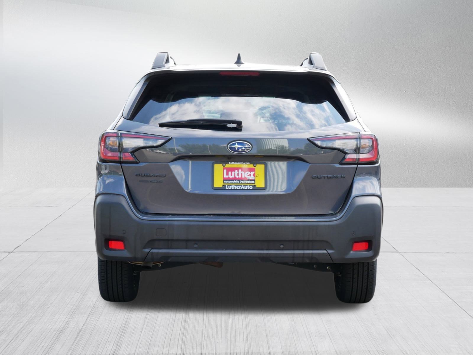 2023 Subaru Outback Onyx Edition photo 6