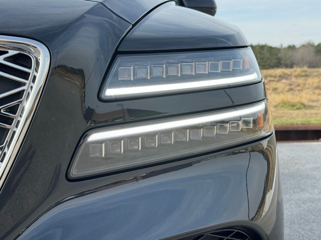 2025 Genesis GV80 2.5T Prestige photo 8
