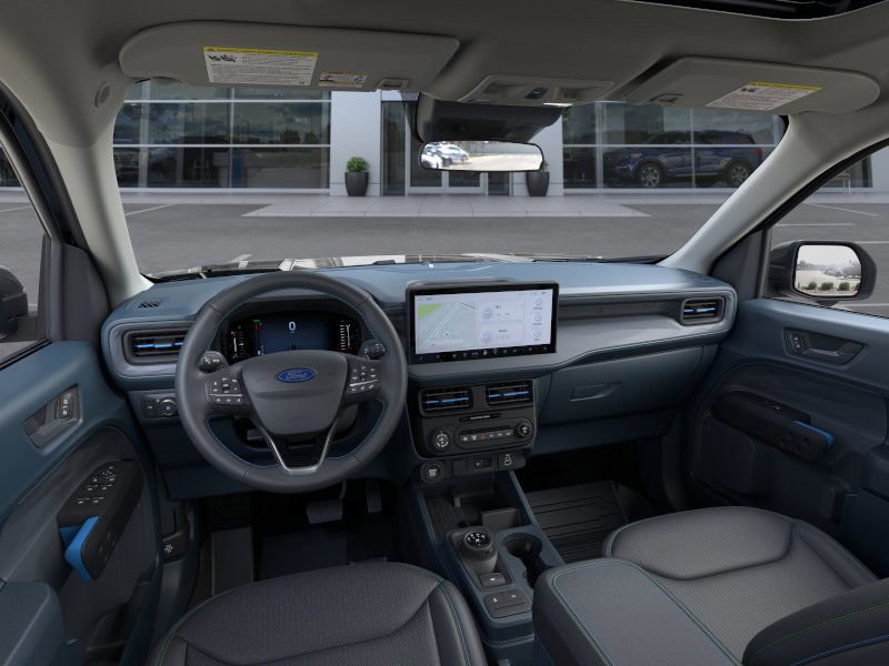 2025 Ford Maverick photo 9