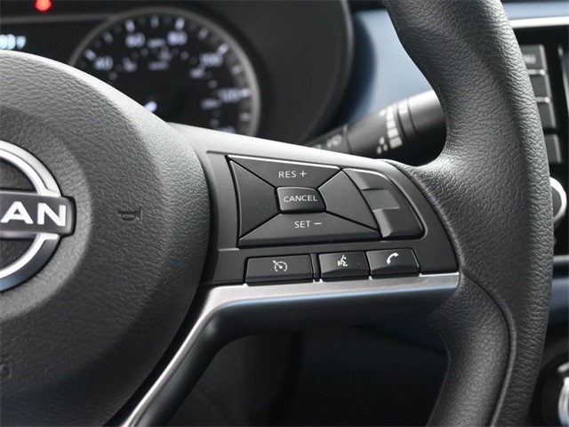 2025 Nissan Versa SV photo 2