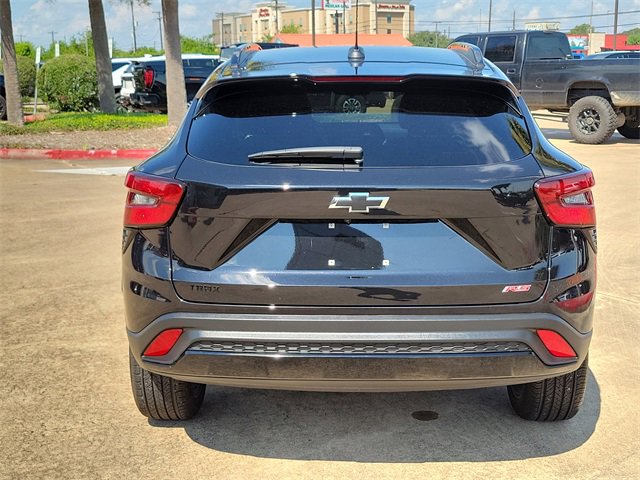 2025 Chevrolet Trax photo 6