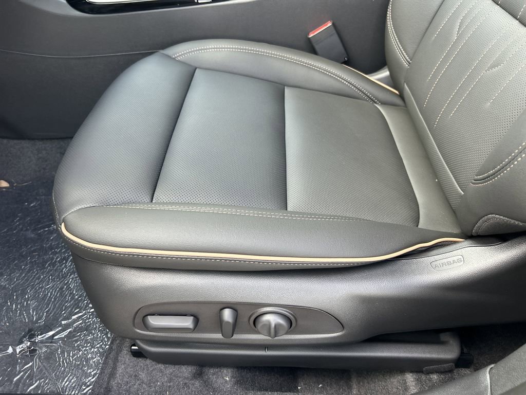 2025 Buick Envista Avenir photo 21