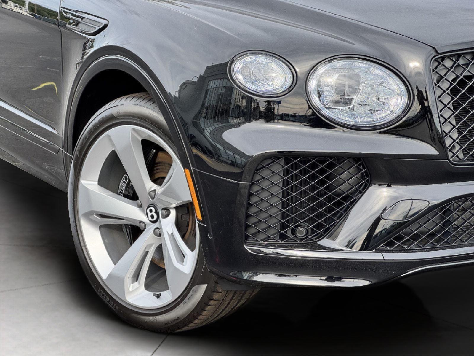 2024 Bentley Bentayga V8 photo 45