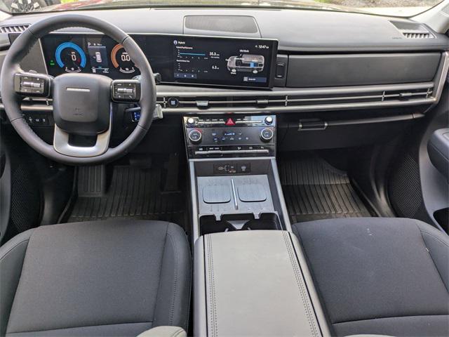 2026 Hyundai Santa Fe SE photo 3