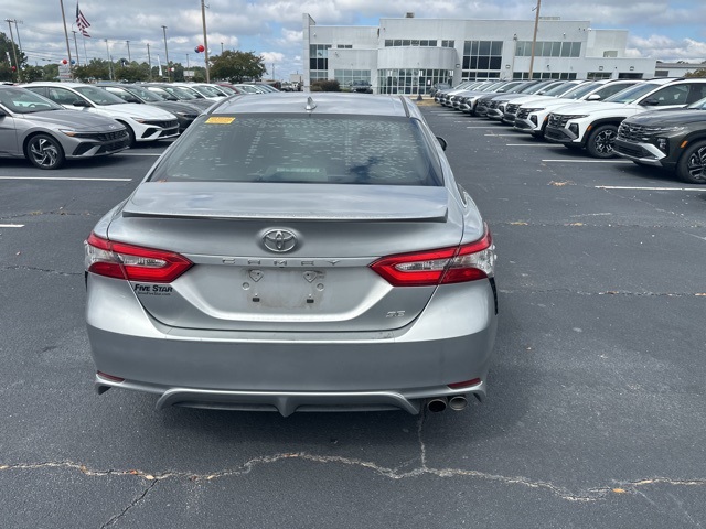 2019 Toyota Camry L photo 5