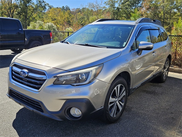 2019 Subaru Outback 2.5i Limited photo 2
