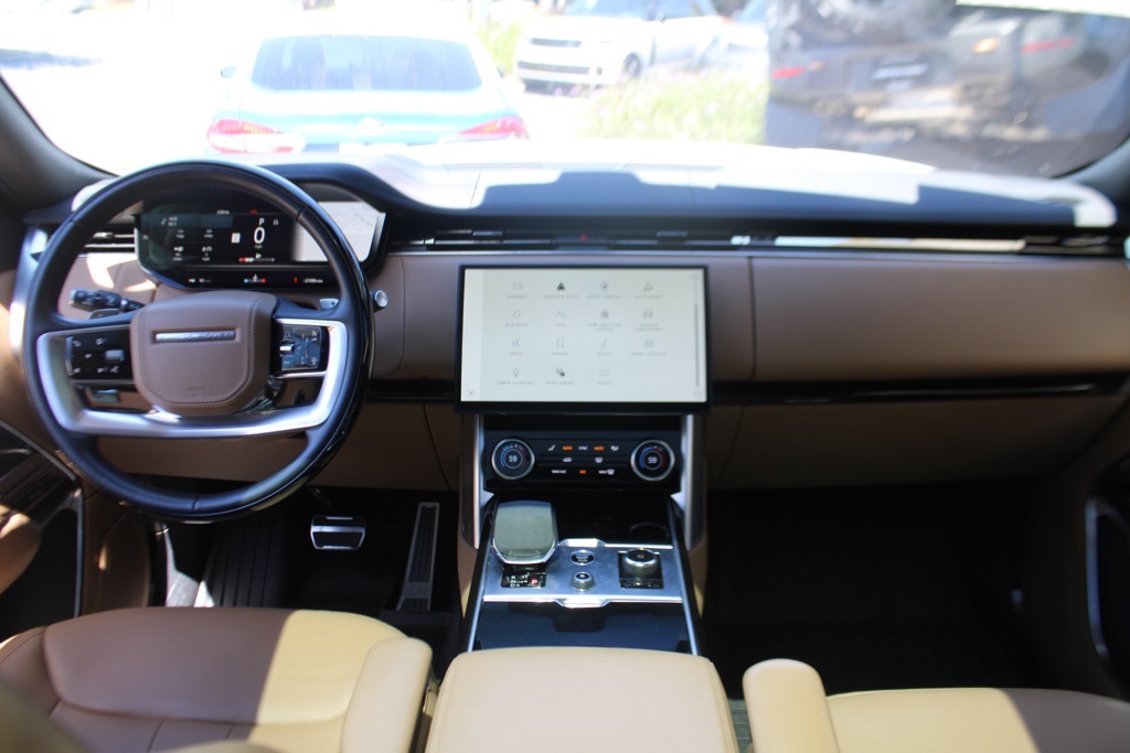2023 Land Rover Range Rover SE photo 31