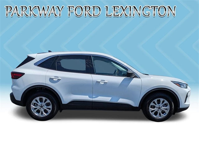 2024 Ford Escape Active photo 2