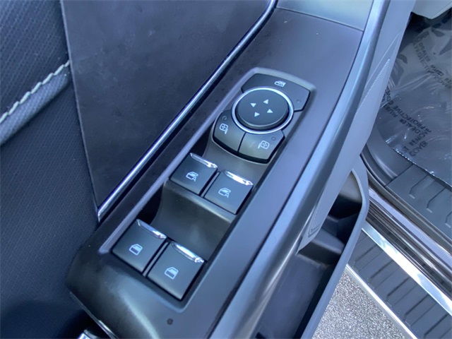 2024 Ford F-150 XLT photo 18