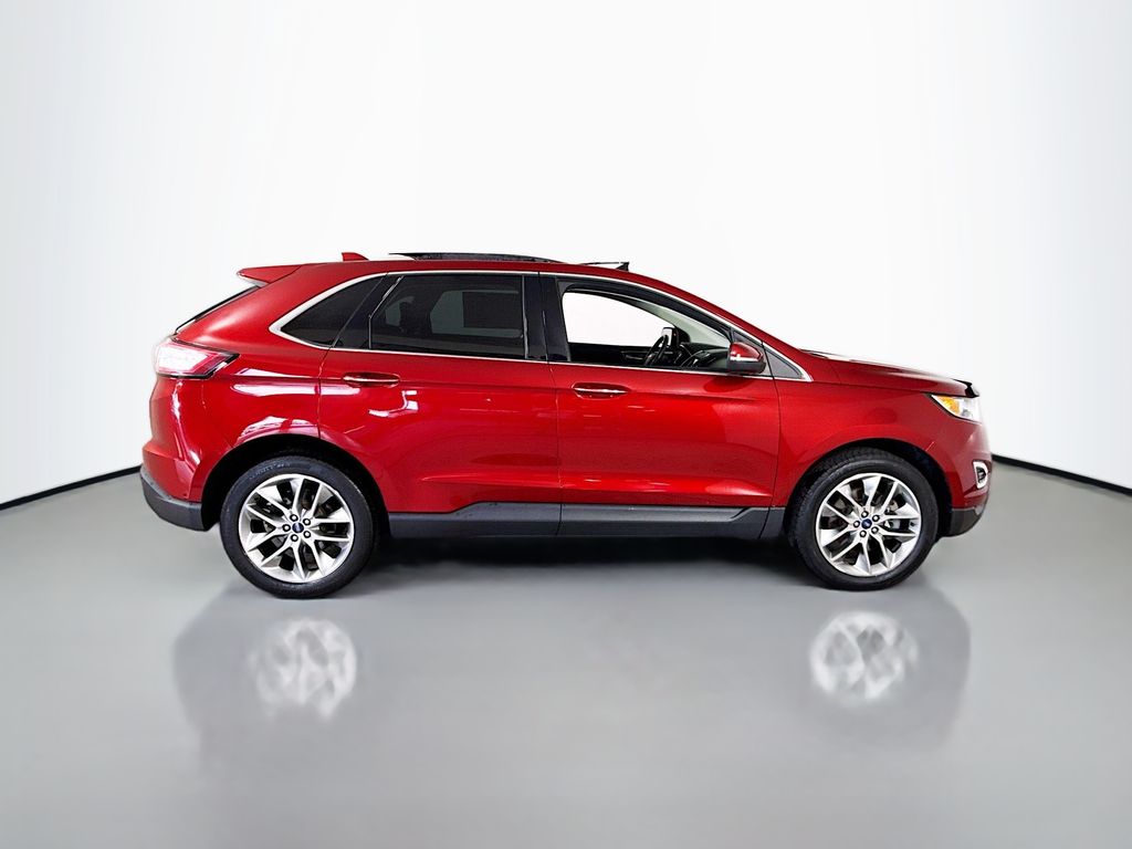2018 Ford Edge Titanium photo 8